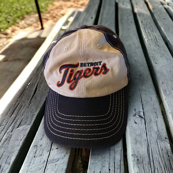 Detroit Tigers Lablatt Blue Light Embroidered Adjustable Hat Cap Promotion - Picture 1 of 8